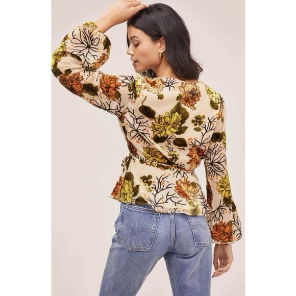 ASTR the Label Velvet Burnout Floral Wrap Blouse Size Small Fairy Nature - Picture 7 of 7